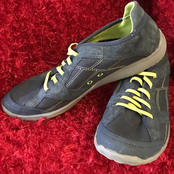 clarks women's arbor jade walking shoe